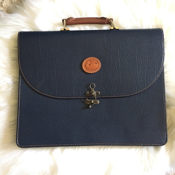 Handbags - Vintage leather briefcase portfolio